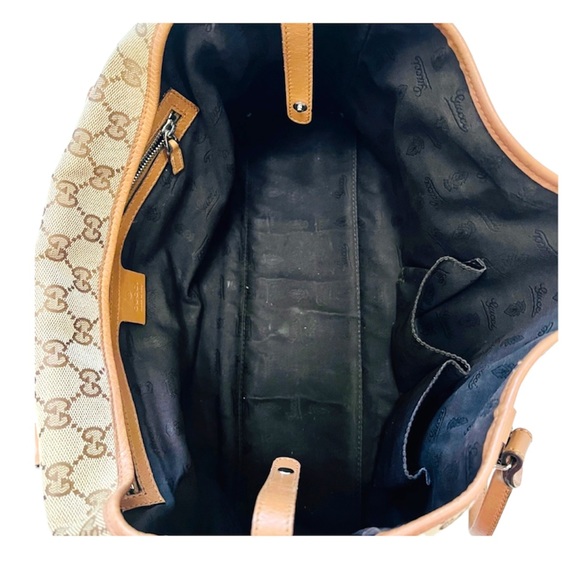 Gucci, aunthentic, tote 2 way style, 2 tone gold and silver GG sign both sides - Picture 9 of 17
